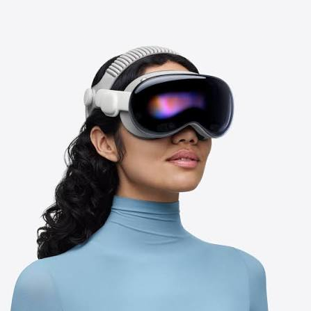 Apple Vision Pro porté avec le bandeau Dual Knit